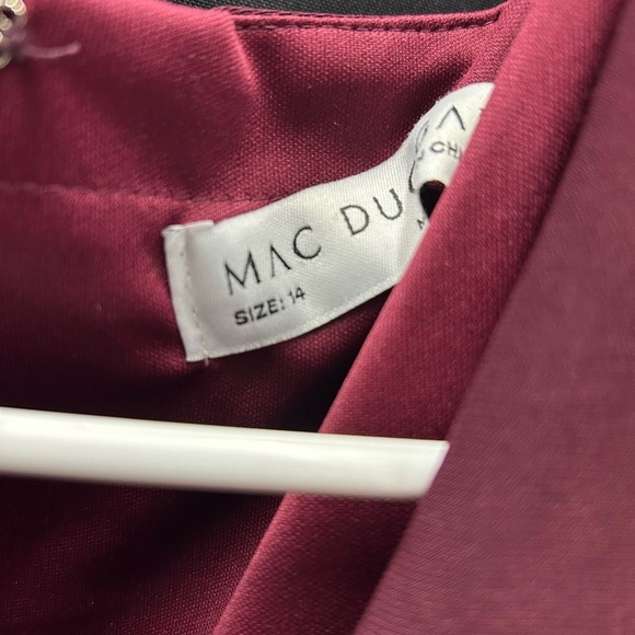 Mac Duggal 67848 NWOT FAUX WRAP LONG SLEEVE GOWN W/ APPLIQUÉ DETAIL - Picture 8 of 8